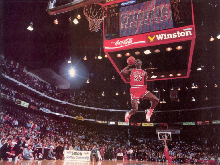 Μάικλ Τζόρνταν: “Πετώντας” προς τη δόξα